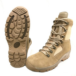 Фото: “Пустынные ботинки DESERT Prabos”