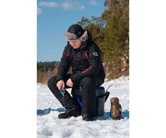 Фото: “Костюм с вышивкой Магеллан, нейлон, черно-красный”, купить в интернет магазине