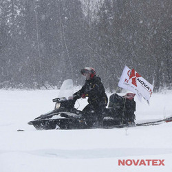 Фото: “Костюм Селигер, кошачий глаз, черный”