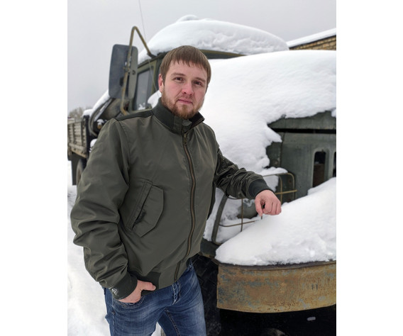 Фото: “Бомбер, оксфорд, олива”, купить в интернет магазине