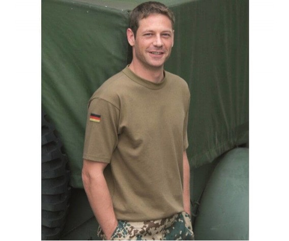 Фото: “Футболка тропическая с флагом”, купить в интернет магазине