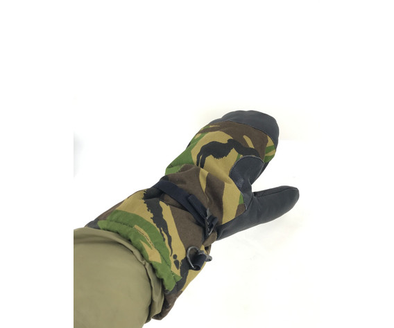 Фото: “Рукавицы зимние армии Голландии”, купить в интернет магазине