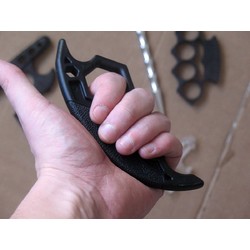 Фото: “Явара FAB Defense FCP”