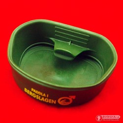 Фото: “Шведская пластиковая кружка”