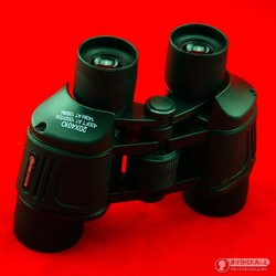 Фото: “Бинокль кратность 40”