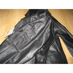 Фото: “Кожаная куртка полицейского”