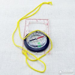 Фото: “Компас жидкостный с линейкой”