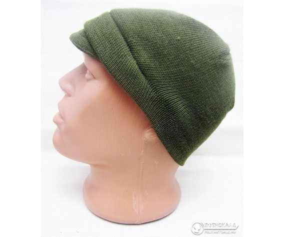 Фото: “Шапка вязанная с козырьком”, купить в интернет магазине