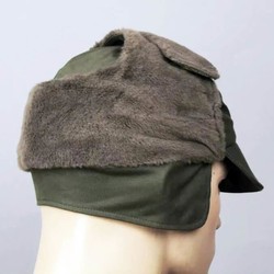 Фото: “Шапка с козырьком BW”