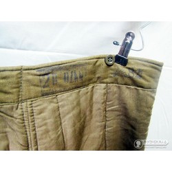 Фото: “Штаны-подстежка армии Чехии”