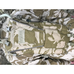 Фото: “Гидратор CamelBak desert DPM”