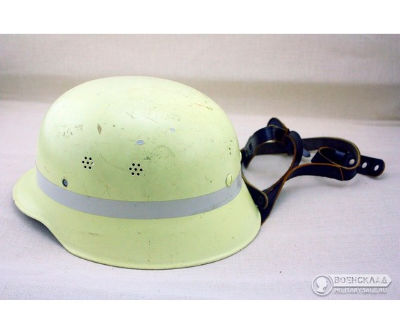 Фото: “Каска пожарного покрытая фосфором”, купить в интернет магазине