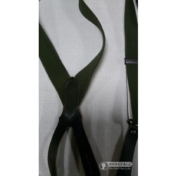 Фото: “Подтяжки Бундесвер на пуговицах”