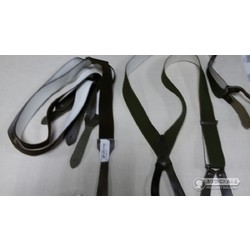 Фото: “Подтяжки Бундесвер на пуговицах”