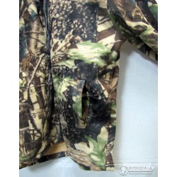 Фото: “Куртка флисовая камуфляж лес”