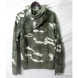 Фото: “Кофта с капюшоном Abercrombie & Fitch камуфляжная”