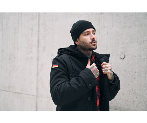 Фото: “Куртка Brandit BW Parka Flag 3163.1 черная”, купить в интернет магазине