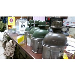 Фото: “Фляга армии Голландии с кружкой оригинал”