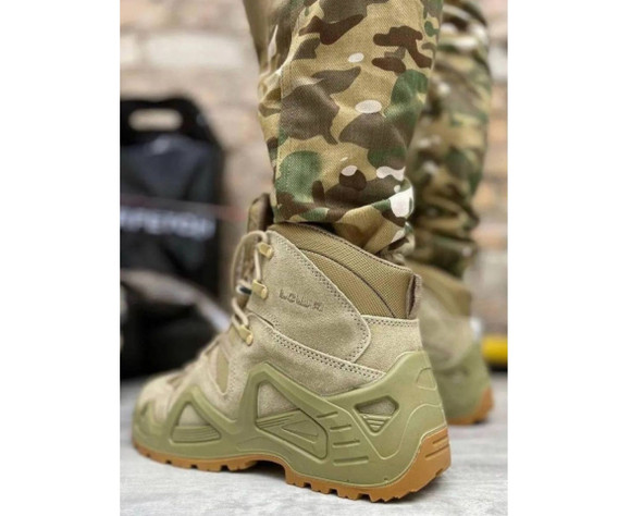 Фото: “Ботинки LOWA Zephyr средние бежевые”, купить в интернет магазине