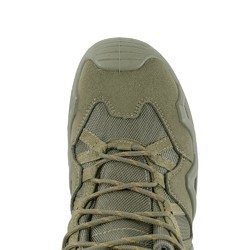 Фото: “Треккинговые ботинки Elkland”