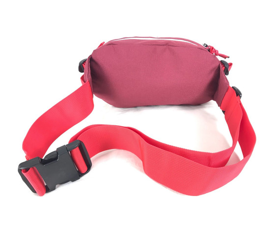 Фото: “Сумка поясная CONVERSE красная”, купить в интернет магазине